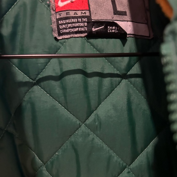Nike Men's Green Bay Packers Vintage Puffer Jacket Full Zip Green Yellow Size L - Picture 10 of 11
